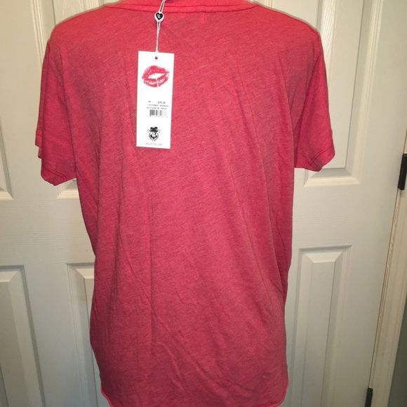 “Love at first Swipe” graphic tee - Picture 3 of 6